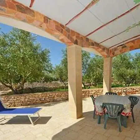 Villa Con Piscina *