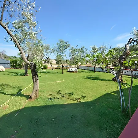 Villa Con Piscina *
