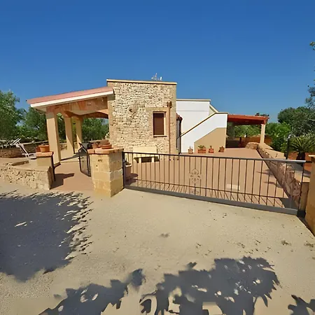 Con Piscina Villa Morciano di Leuca