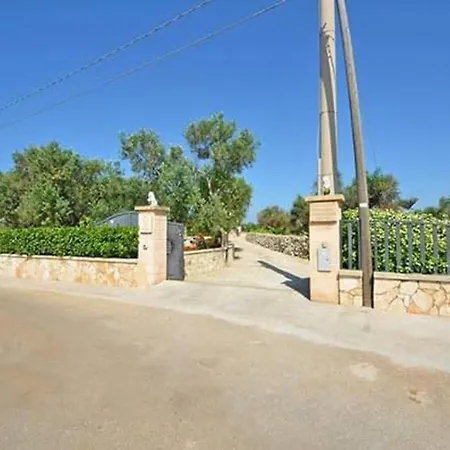 Con Piscina Villa
