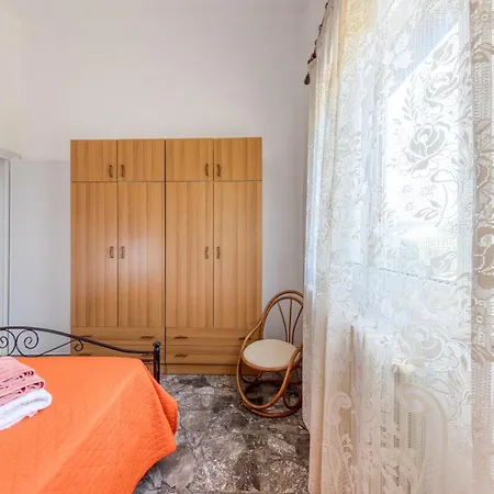 Villa Con Piscina *