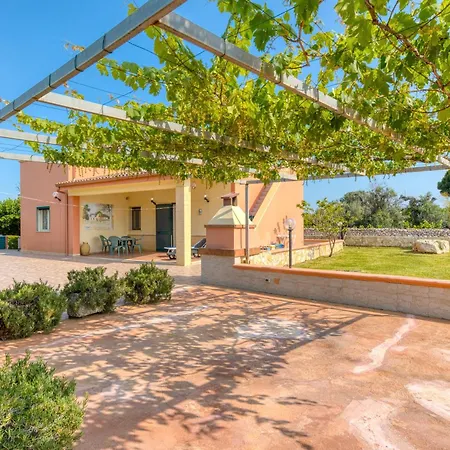 Villa Con Piscina *